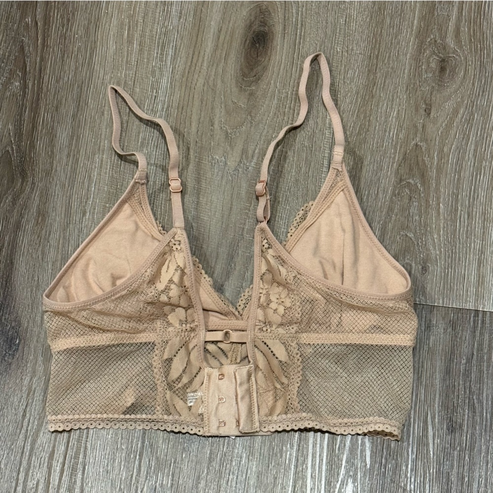 Aerie Cream Lace Bralette Crop Top Small | Soft Seamless Wireless Fairycore - Picture 2 of 10
